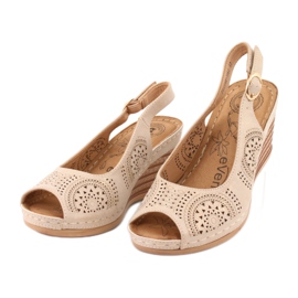 Evento Comfortable wedge sandals 20SD98-1862 brown yellow 2