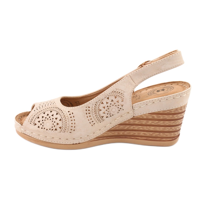 Evento Comfortable wedge sandals 20SD98-1862 brown yellow 1