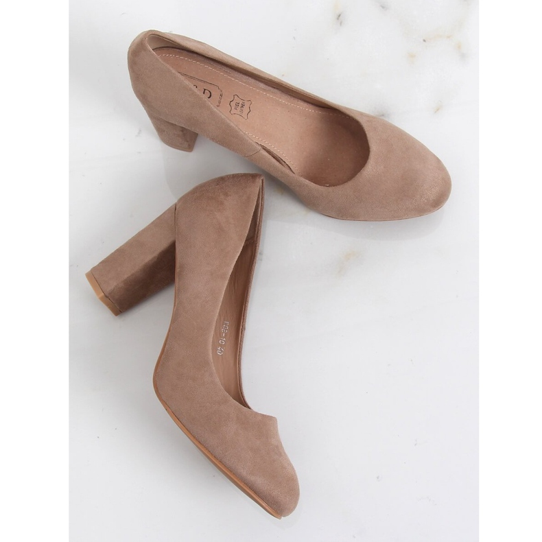 Pumps on the post beige E08-10 Khaki 1