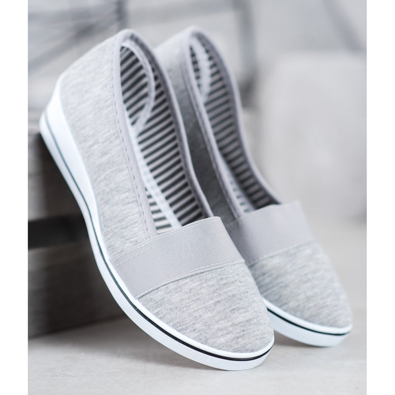 Renda Gray Slipons On Wedge grey 1