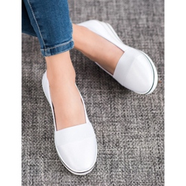 Renda White Slipons On A Wedge 2