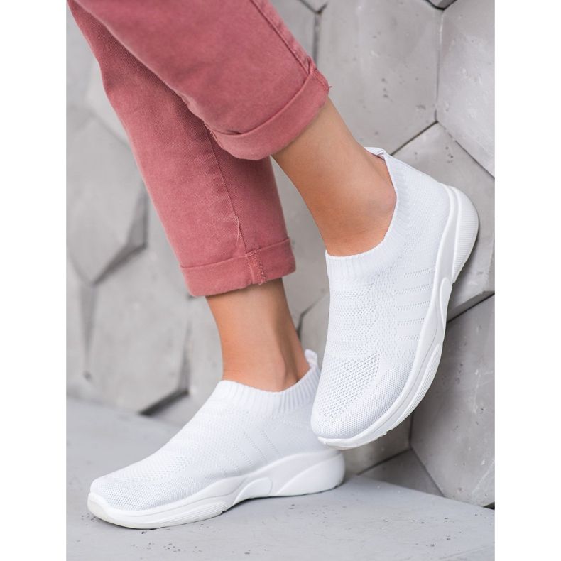 Sweet Shoes Comfortable Slipons On The Platform white 2