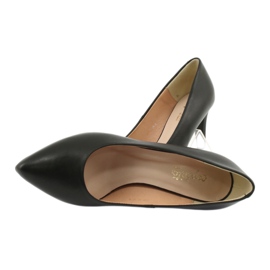 Black Pumps On Espinto C549 / 2 Pin 4