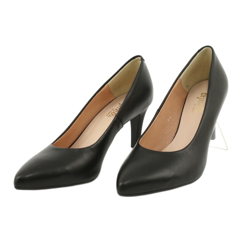 Black Pumps On Espinto C549 / 2 Pin 2