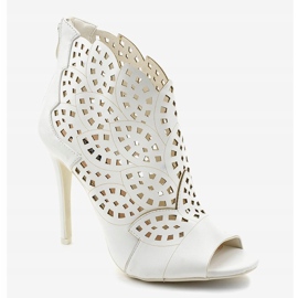 White sandals, openwork heels 1439-41 1