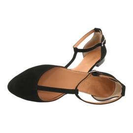 Women's black sandals with a heel and closed toes Angello 2236 5