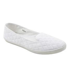 HT24-6 white slip-on quilted sneakers 1