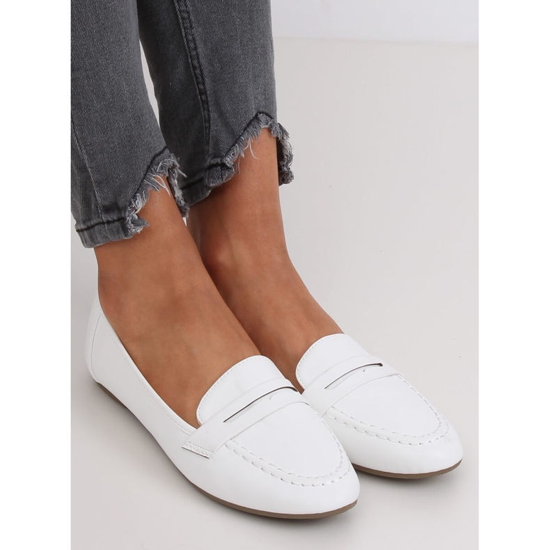 White women's loafers 98-29 White 2