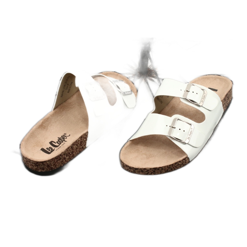 Lacquered anatomical white slippers Lee Cooper 1043-5 1