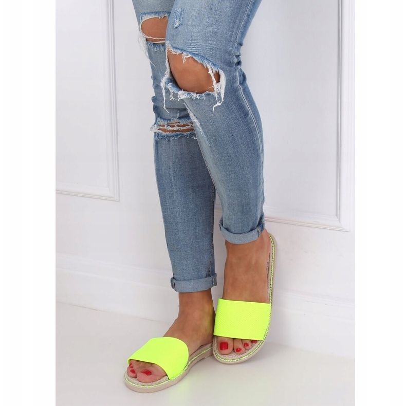 Women's slippers neon 35-185 Green 1