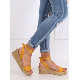 Wedge sandals honey 019-18 Yellow 1