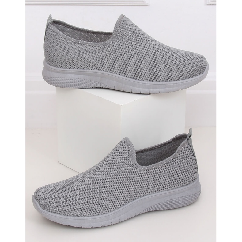 Gray sports shoes 7079 Gray grey 1