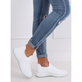 White 4388 White sports shoes 1 White 4388 White sports shoes 1