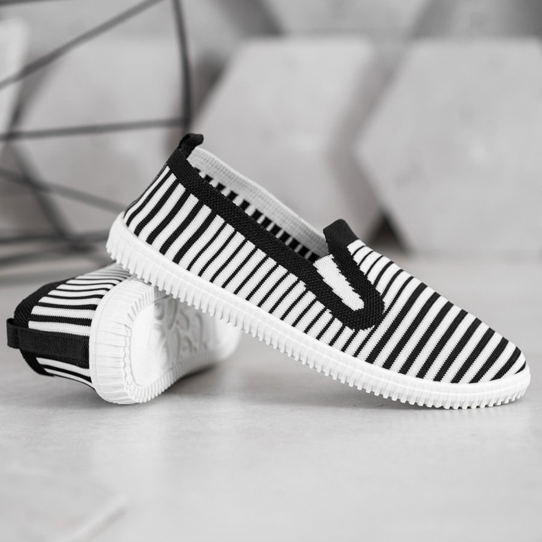 SHELOVET Striped Slip-On Sneakers white black 1