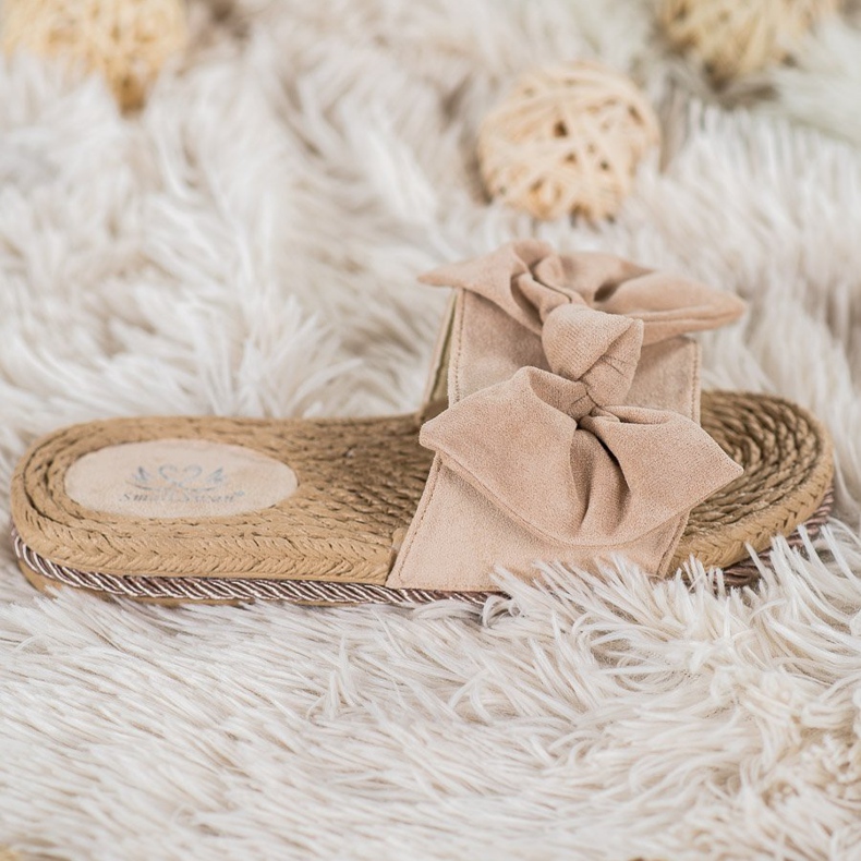 Small Swan Fashionable Slippers With A Bow brown 2
