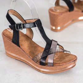 Evento Elegant wedge sandals black 1