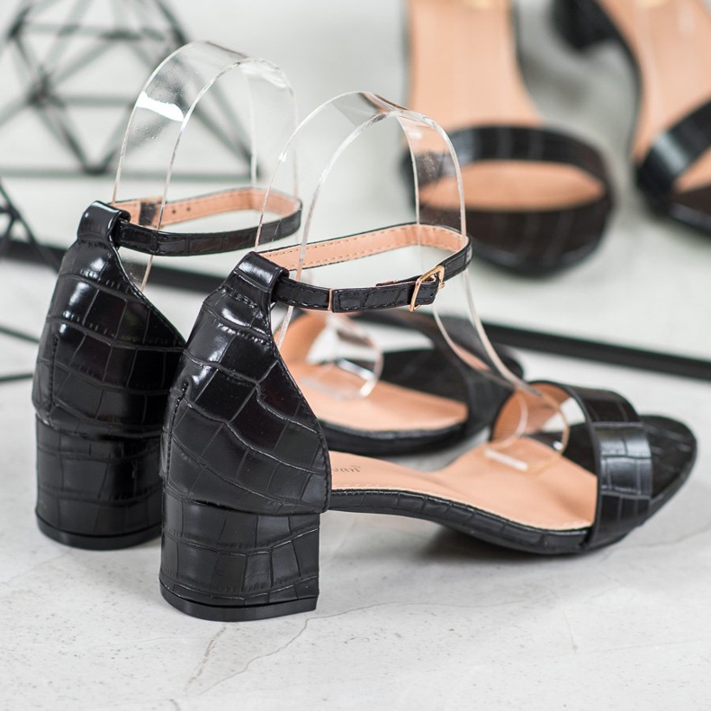 Small Swan Comfortable sandals on a low post black 2