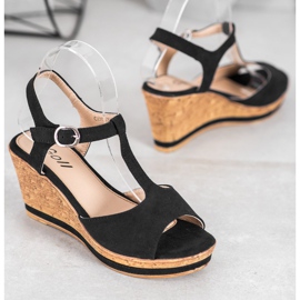 GOLL Suede wedges black 1