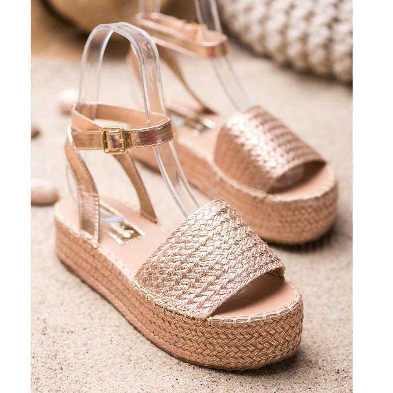 Weide Espadrilles Sandals On The Platform golden 1