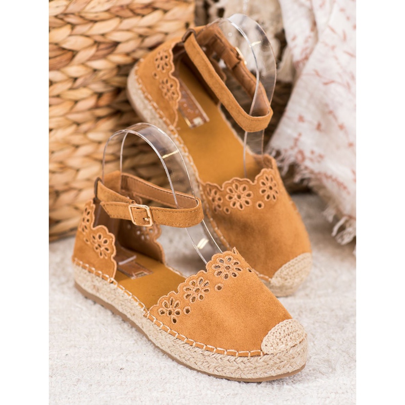 Seastar Espadrilles With Openwork Pattern brown 1