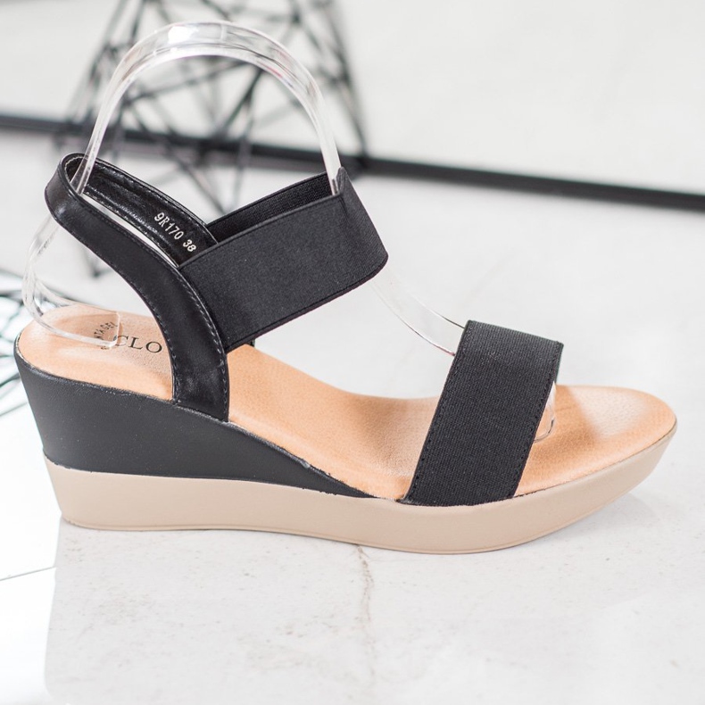 Clowse Light Slip-On Sandals black 2