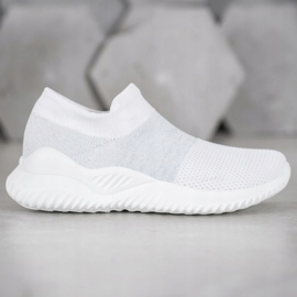 MCKEYLOR Sports Slipons white 1