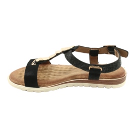 Fashionable black sandals for women Evento 20SD14 2067 yellow 2 Fashionable black sandals for women Evento 20SD14 2067 yellow 2