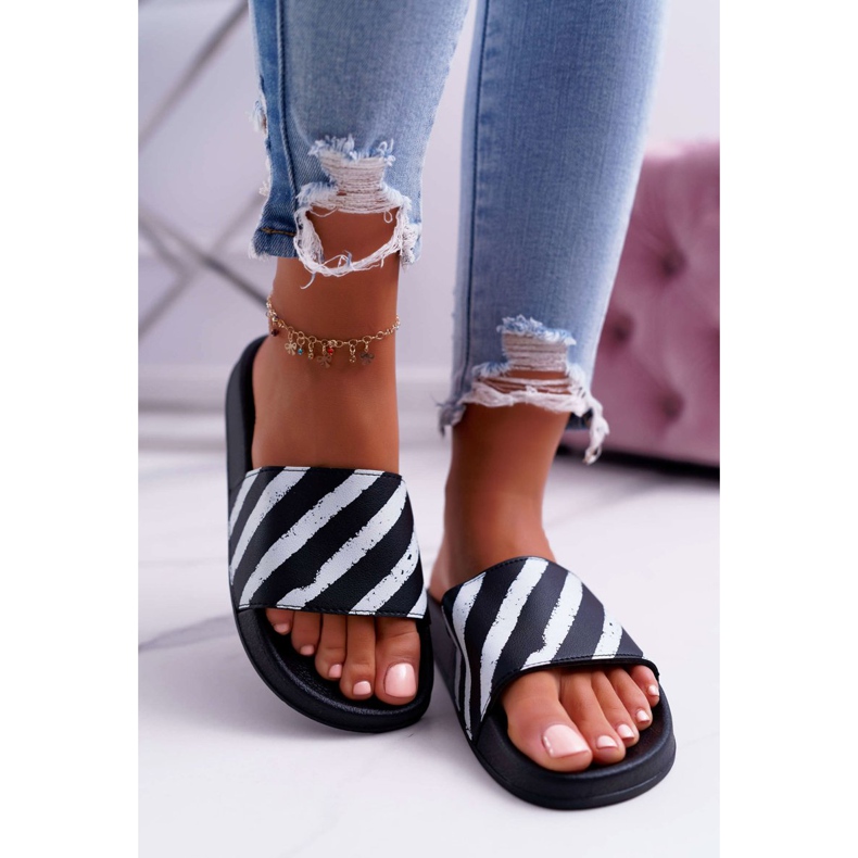 Aynna Women's Black Slippers 2 Aynna Women's Black Slippers 2