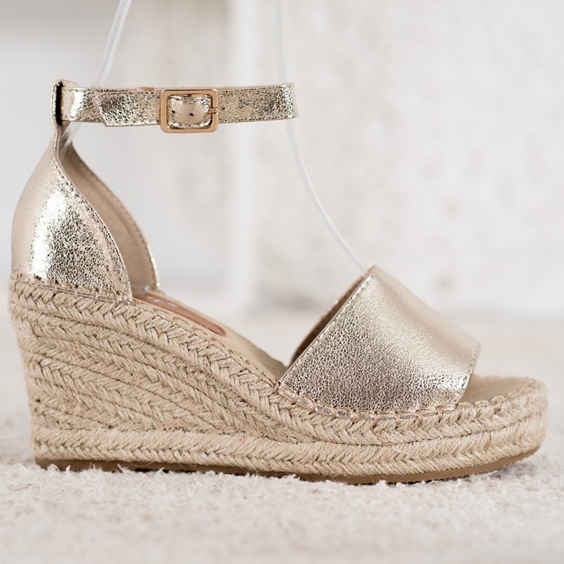 Seastar Sandals On The Straw Wedge golden 2