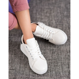 Renda Classic sports shoes white 1