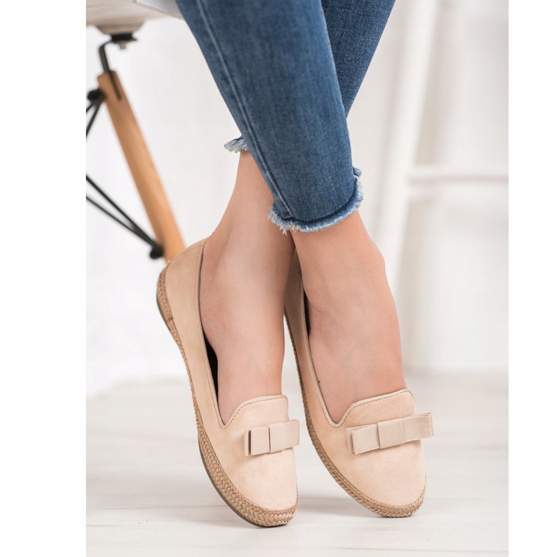 Classic Lords With A VINCEZA Bow beige 2