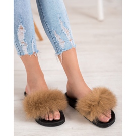 Seastar Slippers With Fur brown 2