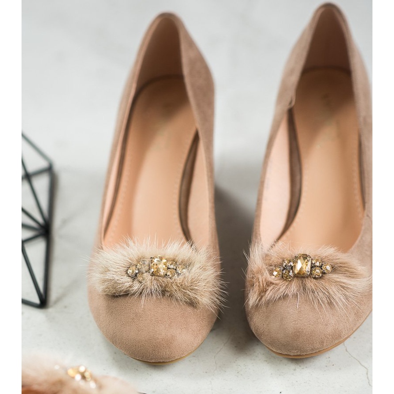 SHELOVET Suede Pumps With Fur brown 1