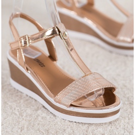 SHELOVET Golden Wedges With Eco Leather 1