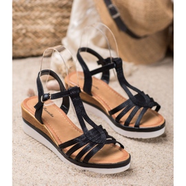 Mannika Comfortable wedge sandals black 1