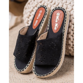 Nio Nio Slippers On A Straw Platform black 2