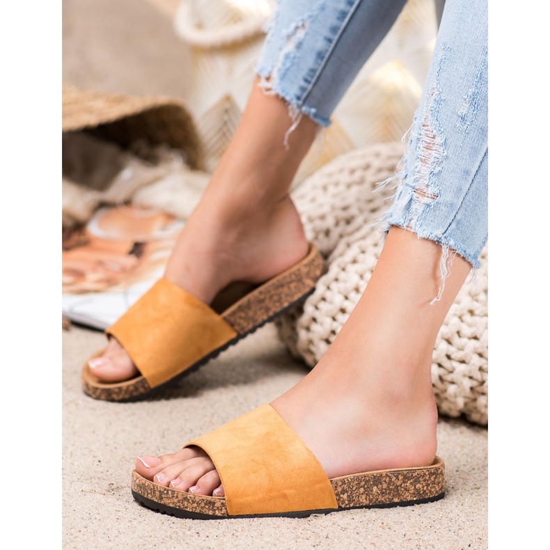 Nio Nio Classic Slippers On The Platform brown 2