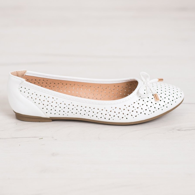 SHELOVET Openwork Ballerina With Eco Leather white 2 SHELOVET Openwork Ballerina With Eco Leather white 2