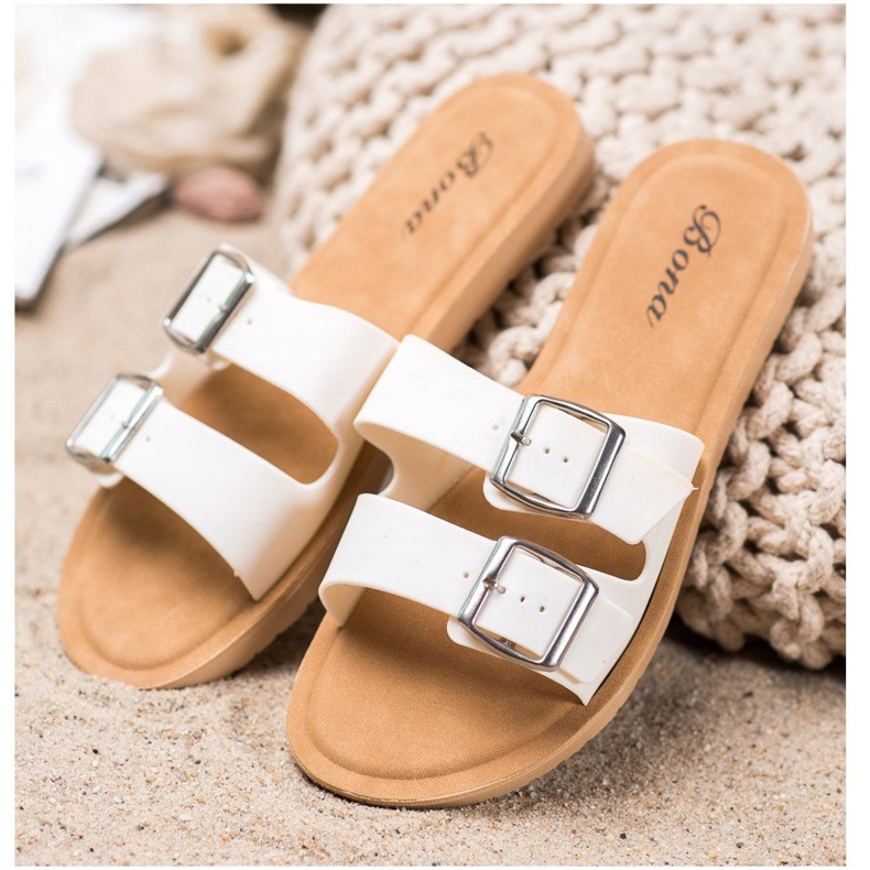 Bona Classic Slippers With Buckle white 1