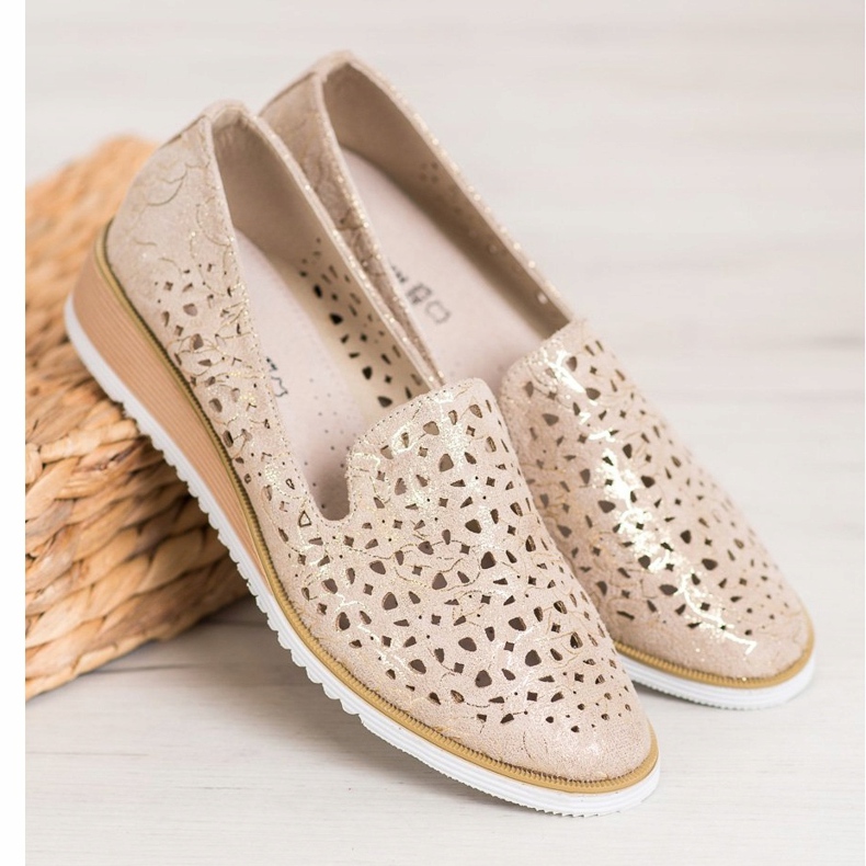 Goodin Shimmering Golden Lords 1