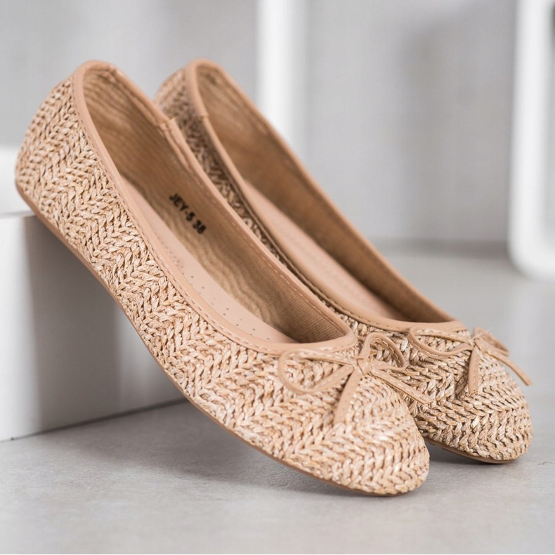 SHELOVET Braided Ballerina With A Bow beige 2