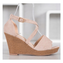 Small Swan Beige suede wedges 2