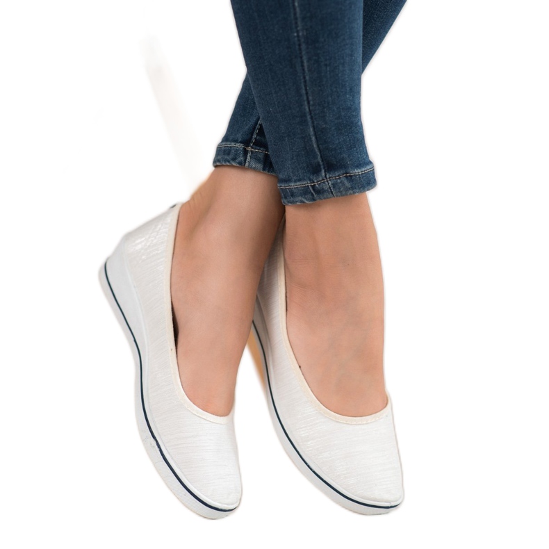 Comer White Ballerina On Wedge grey 2