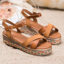 Small Swan Fashionable Sandals With Eco Leather brown 2