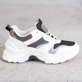 SHELOVET Stylish Sneakers white black 1 SHELOVET Stylish Sneakers white black 1