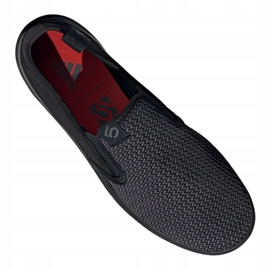 Adidas Sleuth Slip-On M EE8941 shoes black grey 1