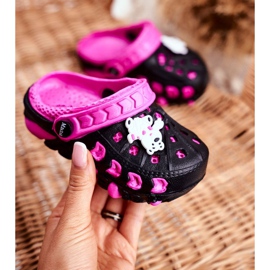 Children's Slippers Foam Crocs Black Polar Bear Oddie pink 3