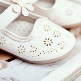 Apawwa Children's ballerinas on Velcro Kwiatuszek White Flored 2