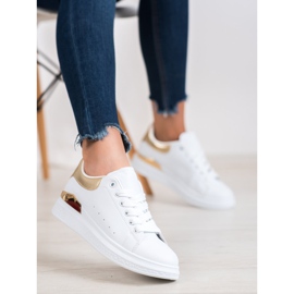 SHELOVET Fashionable Sports Shoes white 1