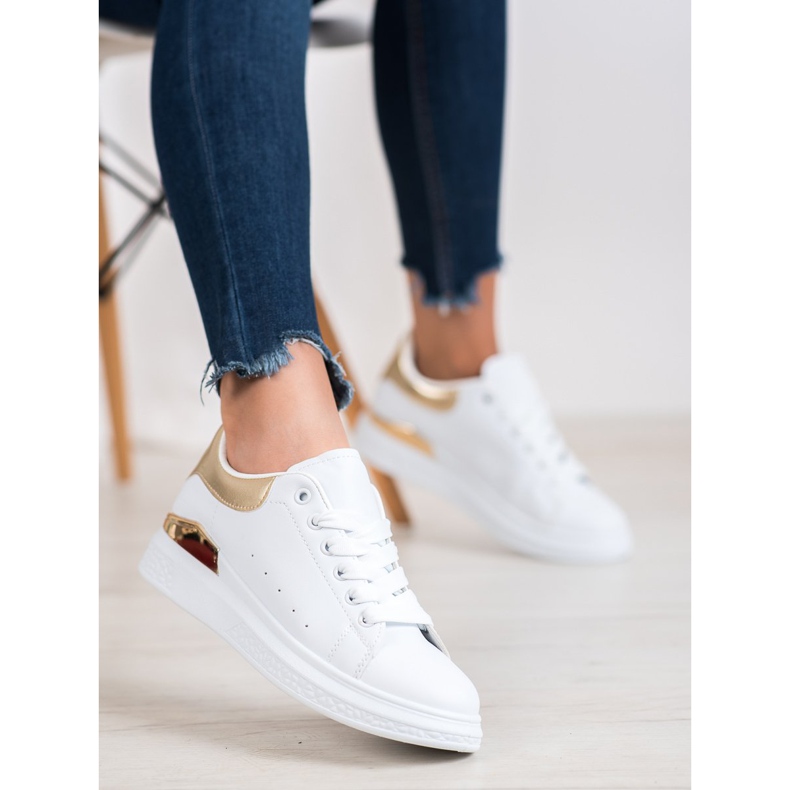 SHELOVET Fashionable Sports Shoes white 1